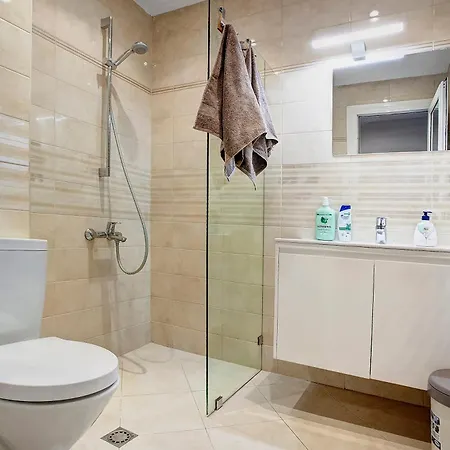 Maxim Center 1bdr Next To Subway Station And Mall Apartmán *